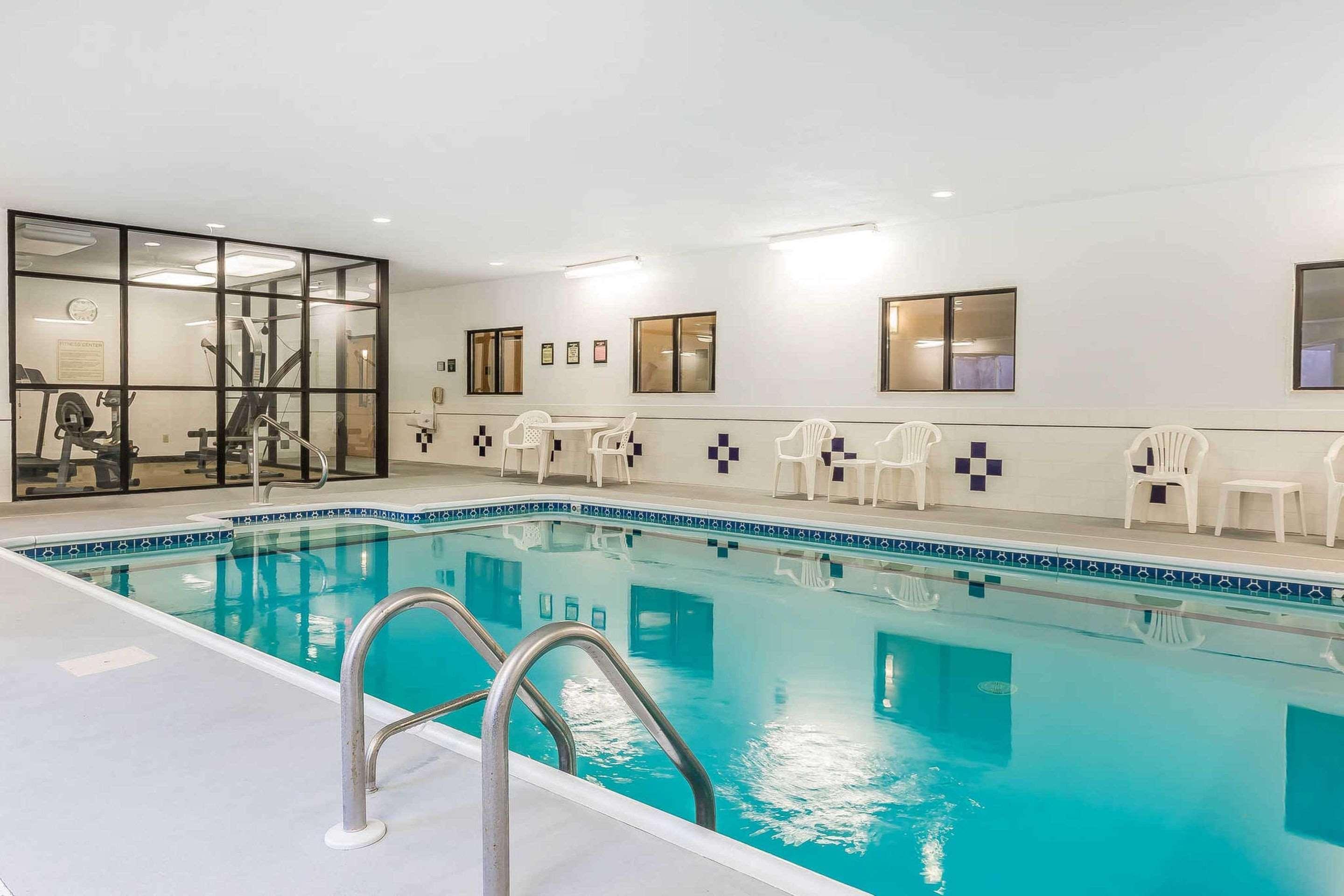 Hotel Comfort & 3*