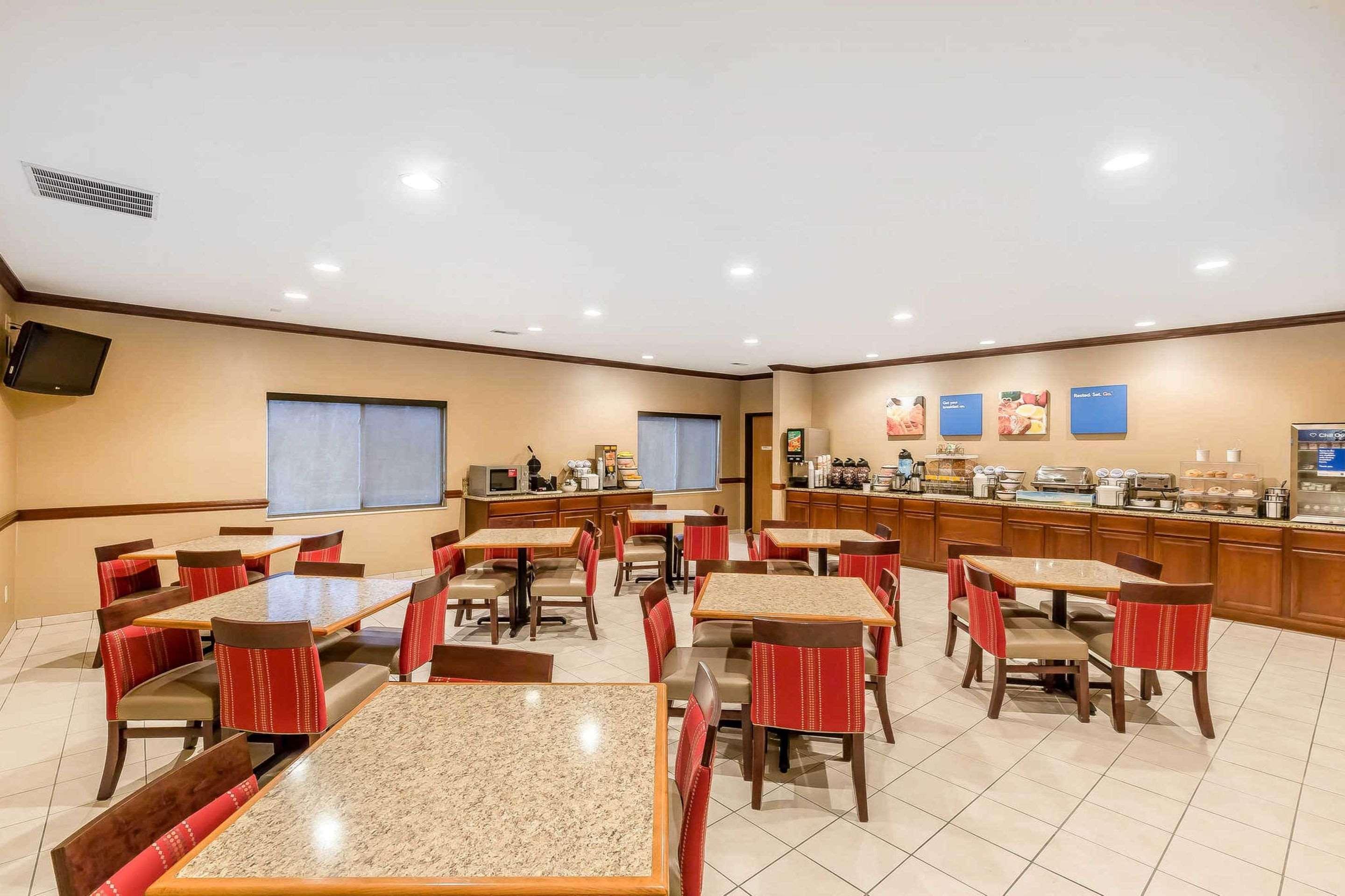 Hotel Comfort &